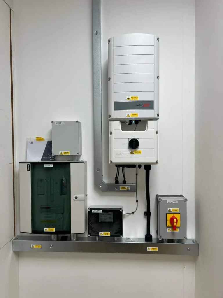 Wall-mounted electrical installation